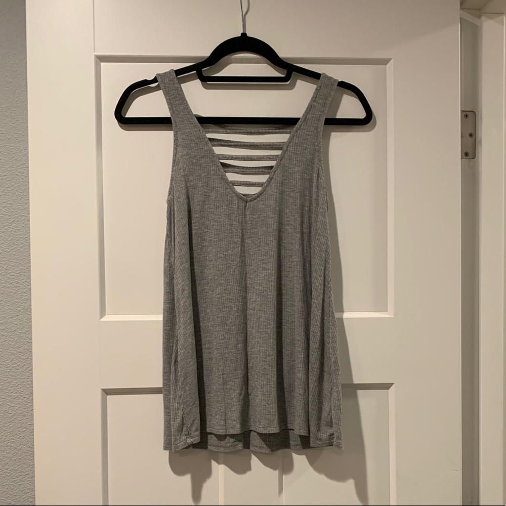 Gray tank